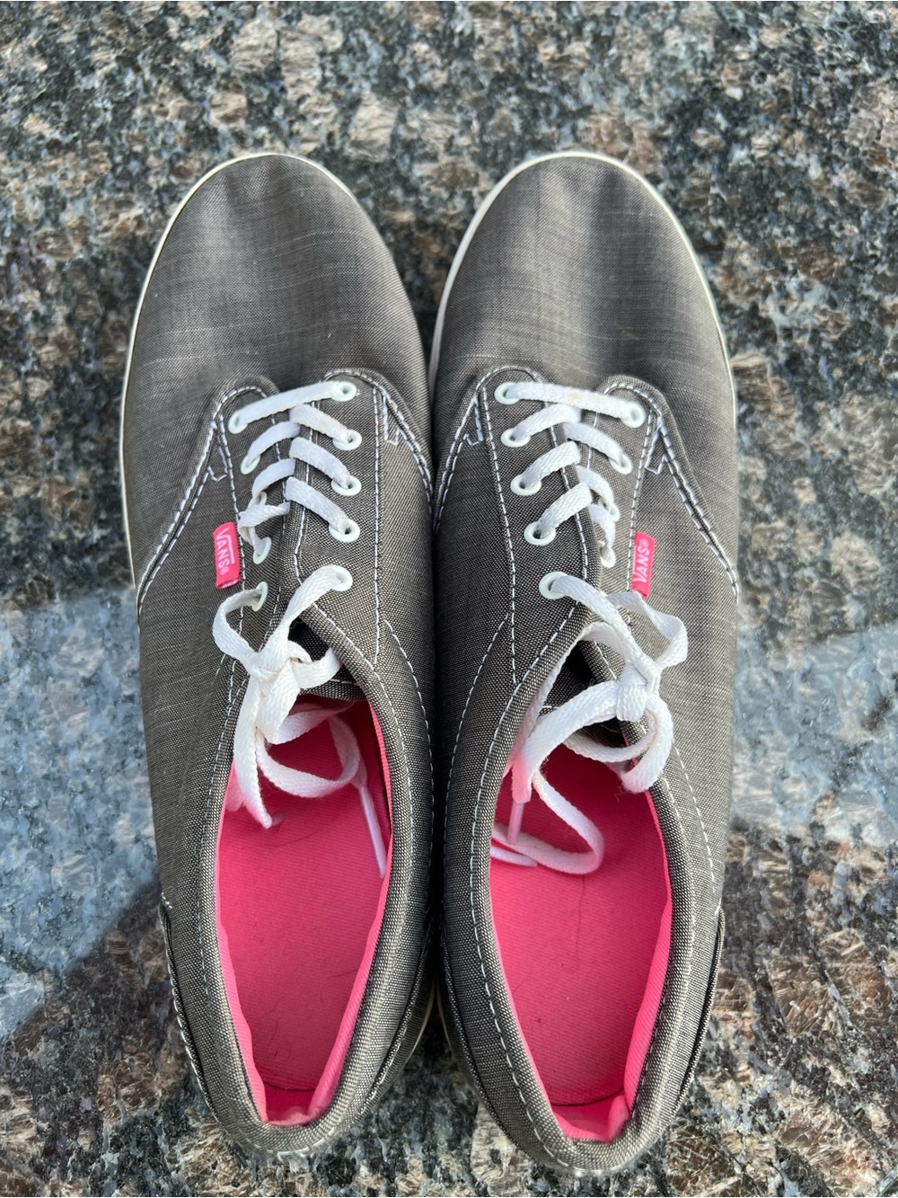 Vans Women's Gray Canvas Low-Top Sneakers with Pink Insole size 11